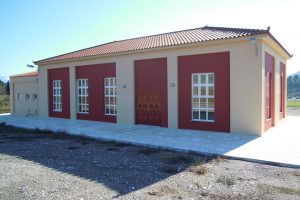 Προσθήκη αίθουσας πολλαπλών χρήσεων στο δημοτικό σχολείο Κηρίνθου της Νομαρχιακής Αυτοδιοίκησης Εύβοιας